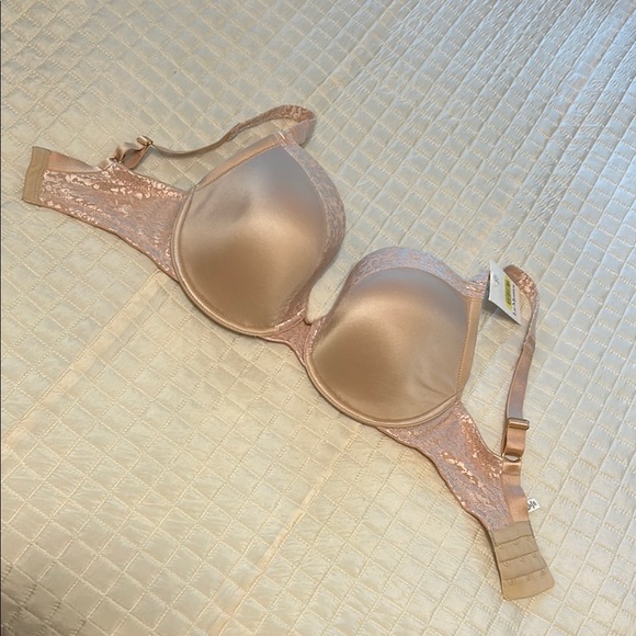 Le Mystere Full Coverage Bra with Lace Trim 32H - Picture 6 of 9